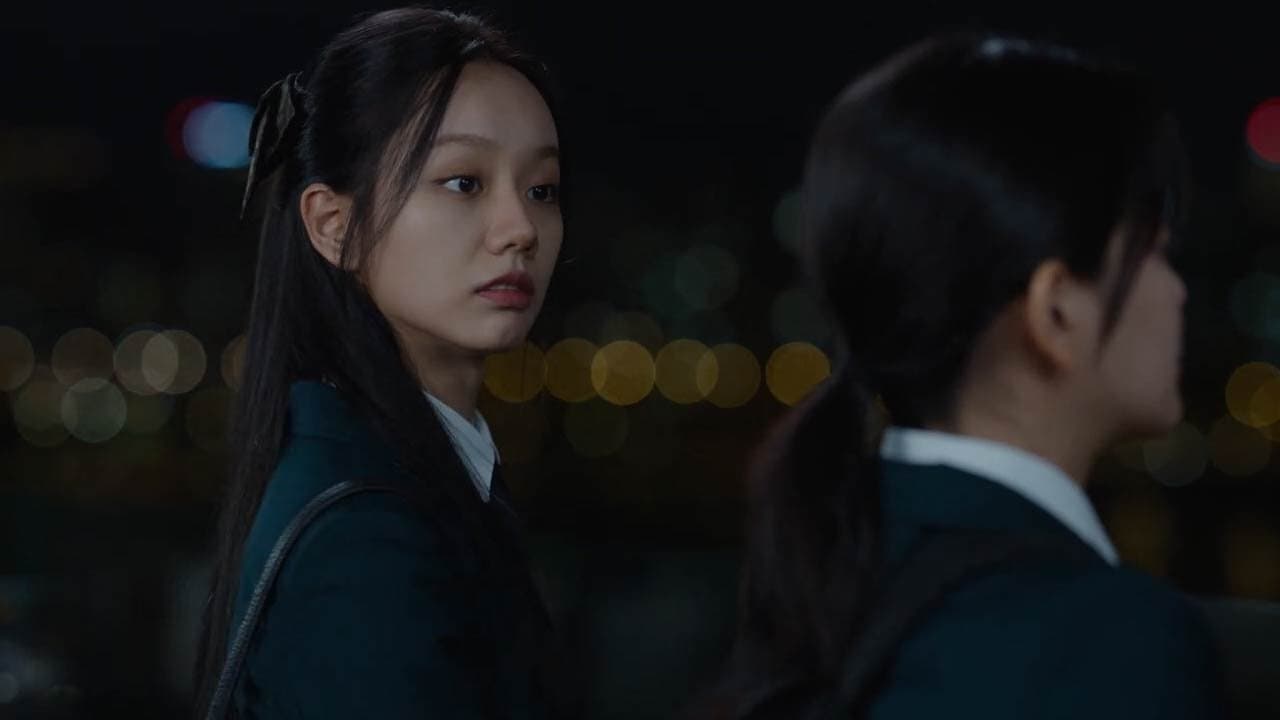 undefined 스틸 이미지