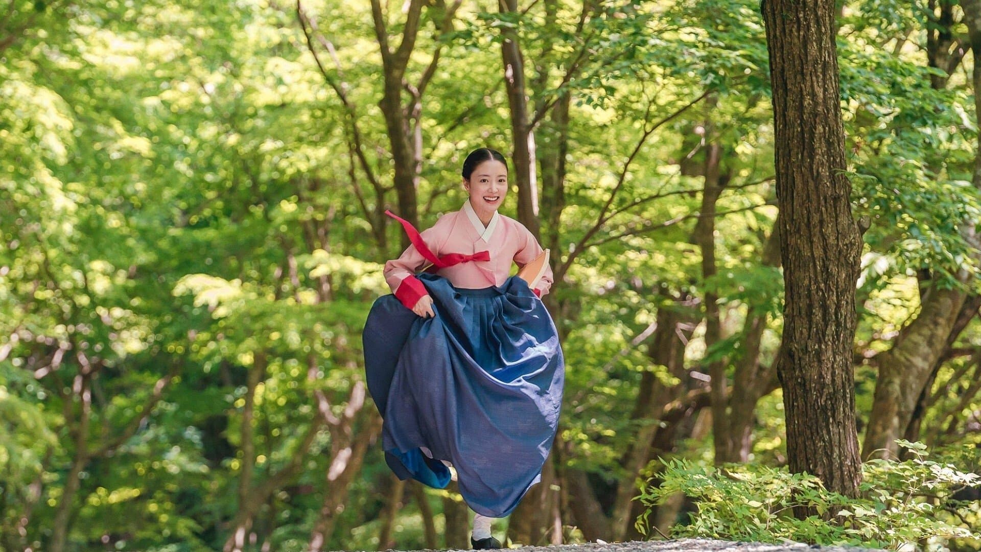 undefined 스틸 이미지