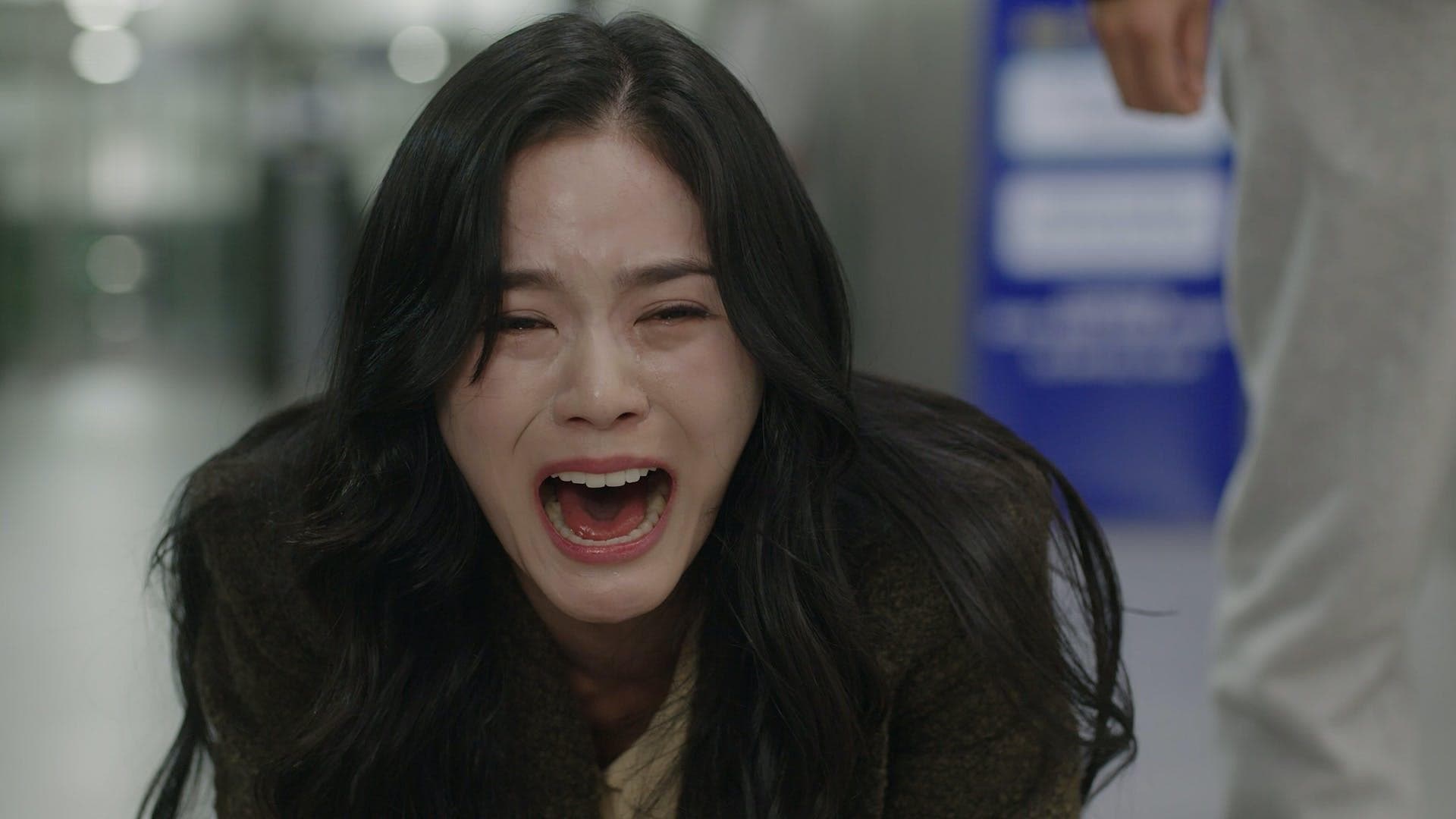 undefined 스틸 이미지