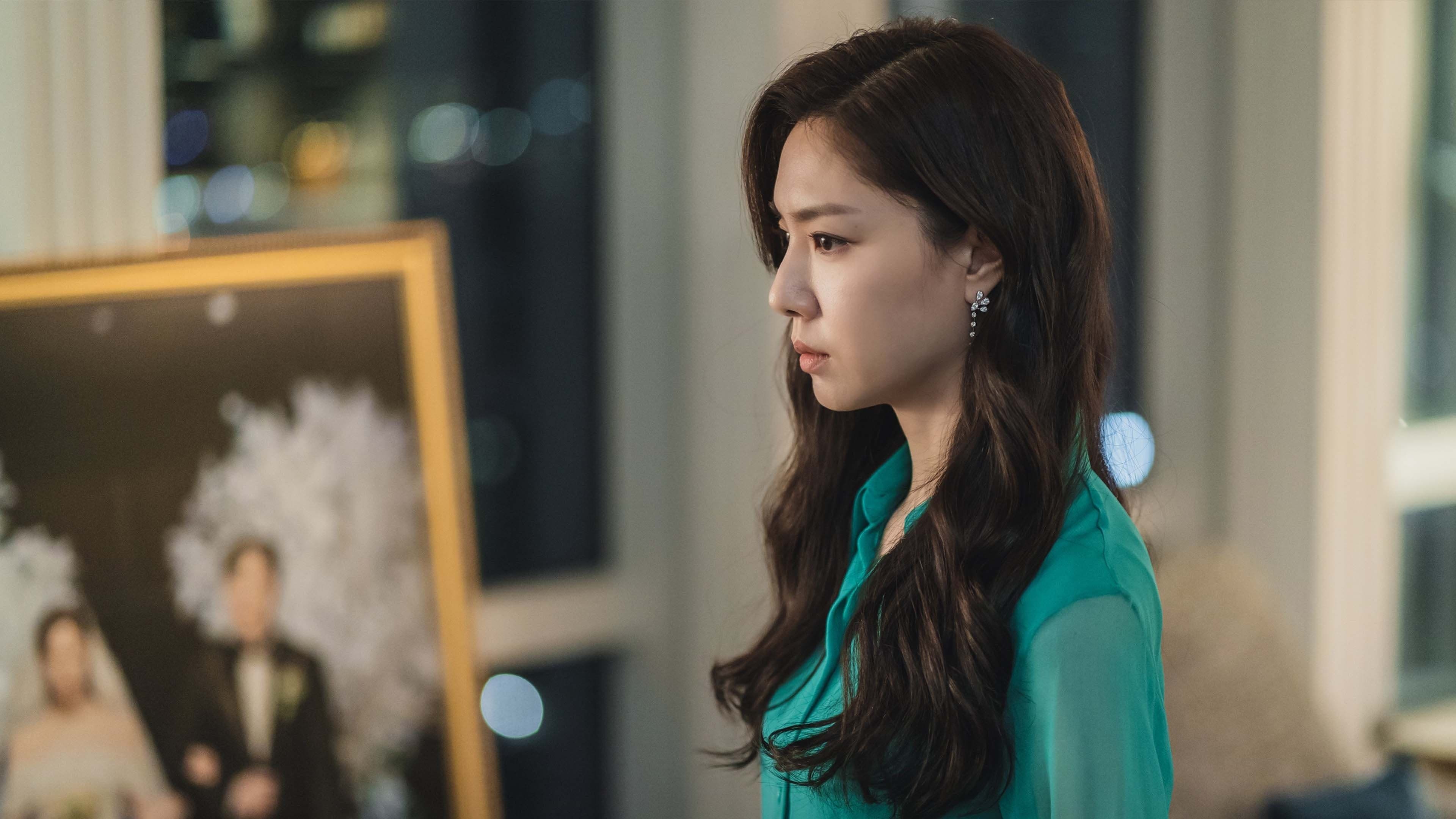 undefined 스틸 이미지