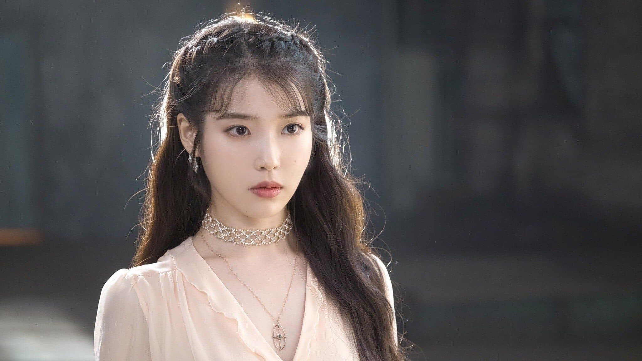 undefined 스틸 이미지