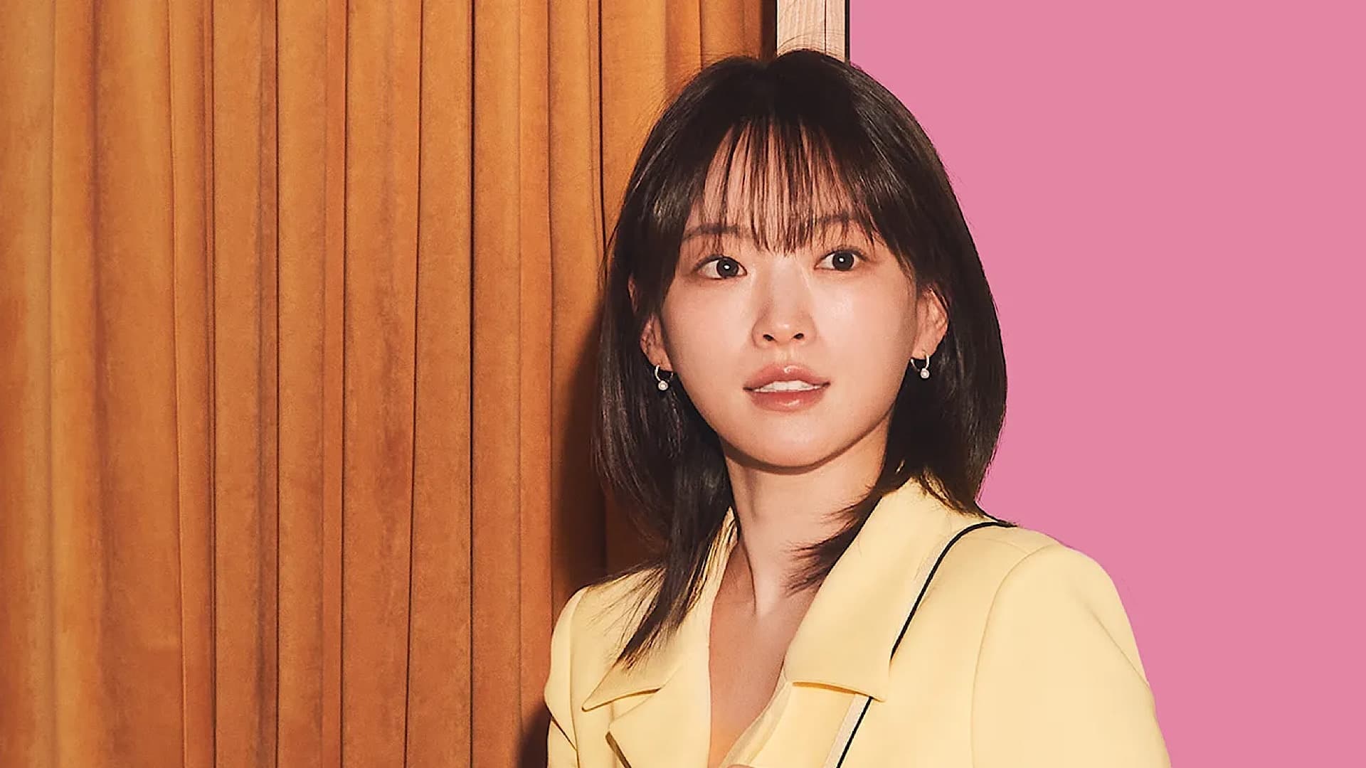 undefined 스틸 이미지