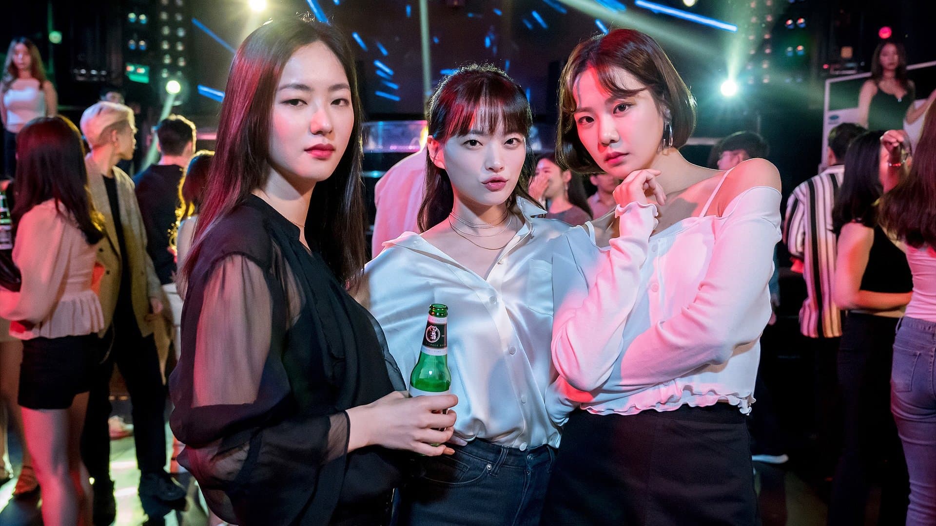 undefined 스틸 이미지