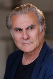 Oliver Cotton 이미지