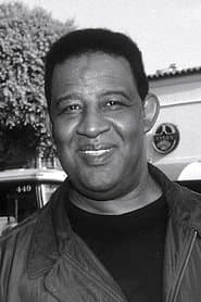 Frank McRae 이미지