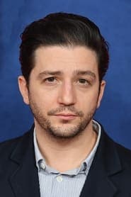 John Magaro 이미지