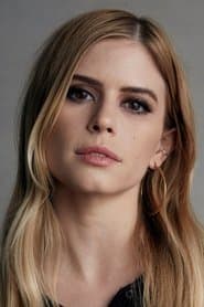 Carlson Young 이미지