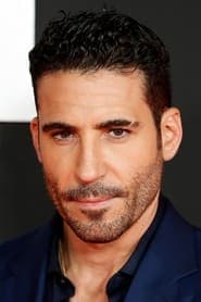 Miguel Ángel Silvestre 이미지