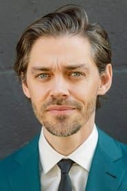 Tom Payne 이미지