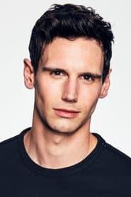 Cory Michael Smith 이미지