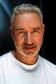 Roland Emmerich 이미지