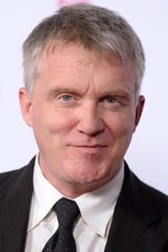 Anthony Michael Hall 이미지