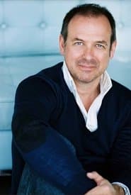 Ian James Corlett 이미지
