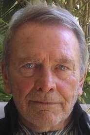 Ralph Cotterill 이미지