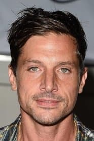 Simon Rex 이미지