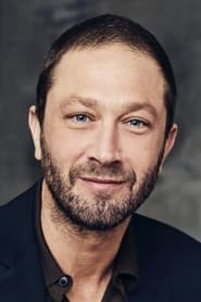 Ebon Moss-Bachrach 이미지