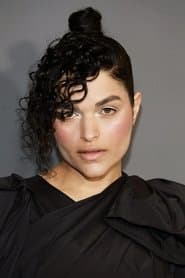 Eve Harlow 이미지